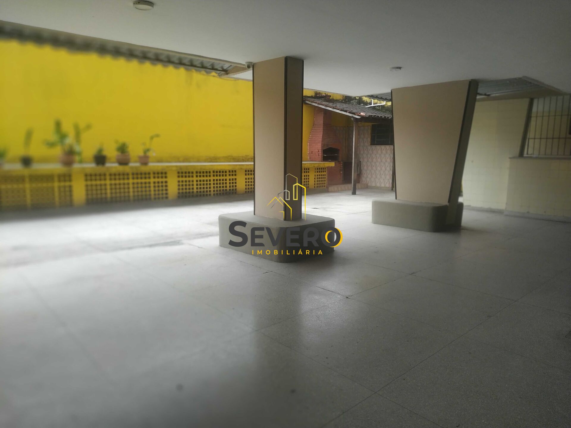 Apartamento à venda com 2 quartos, 70m² - Foto 10