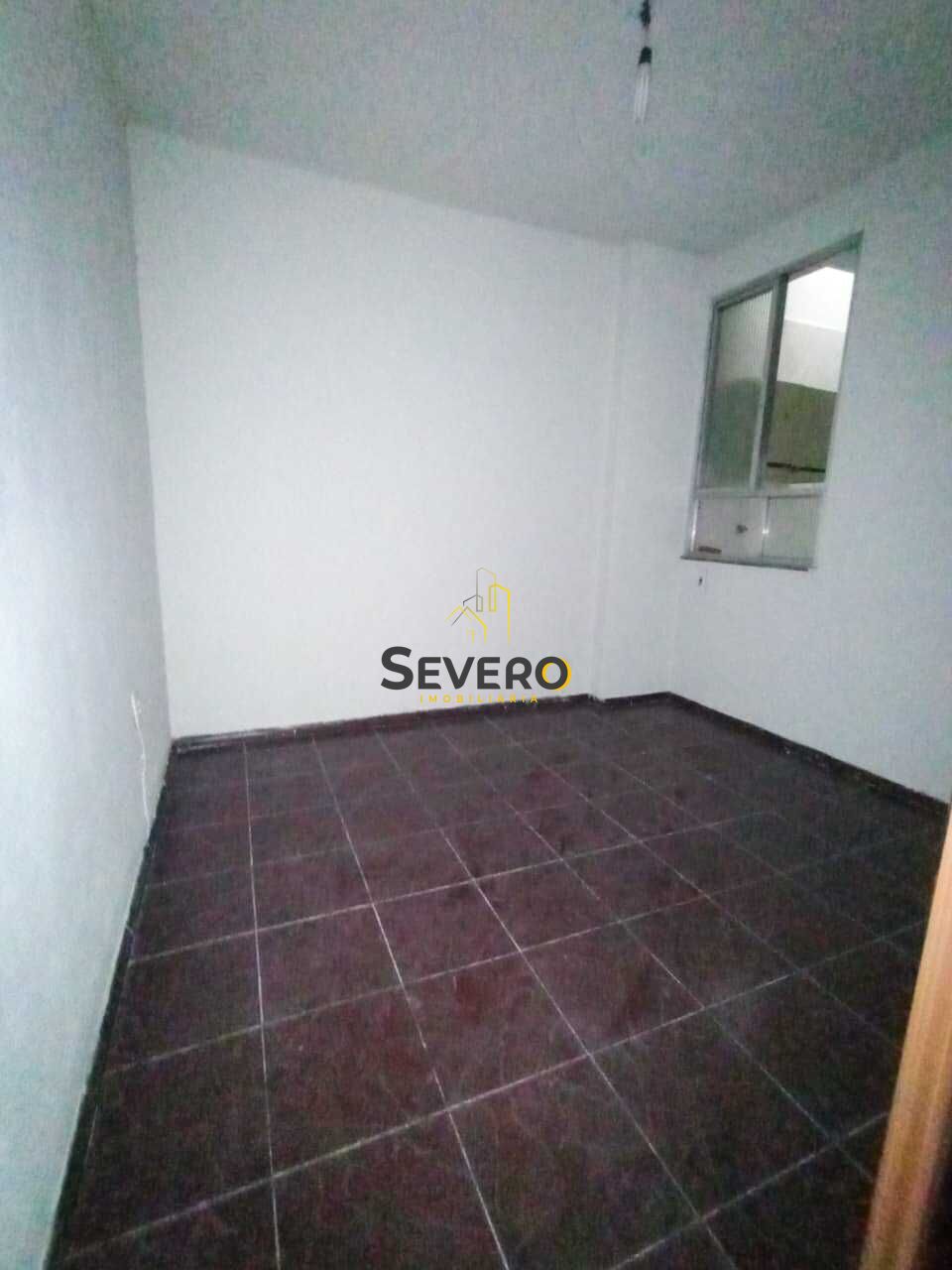 Apartamento à venda com 2 quartos, 70m² - Foto 4