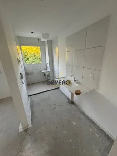 Apartamento à venda com 2 quartos, 45m² - Foto 2