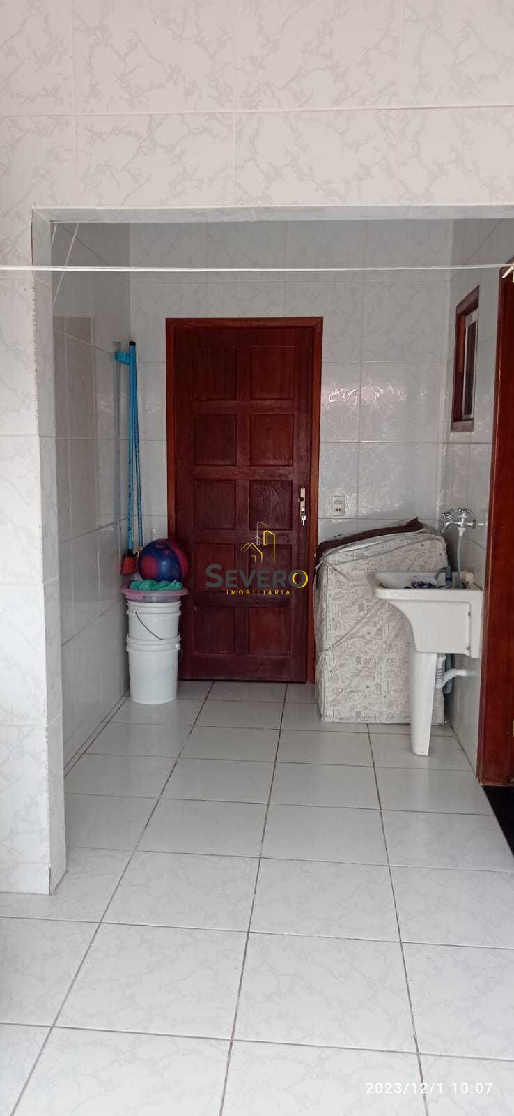 Casa à venda com 3 quartos, 109m² - Foto 8