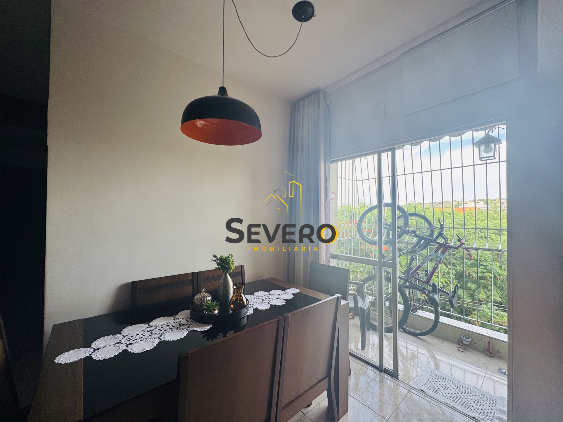 Apartamento à venda com 2 quartos, 75m² - Foto 3