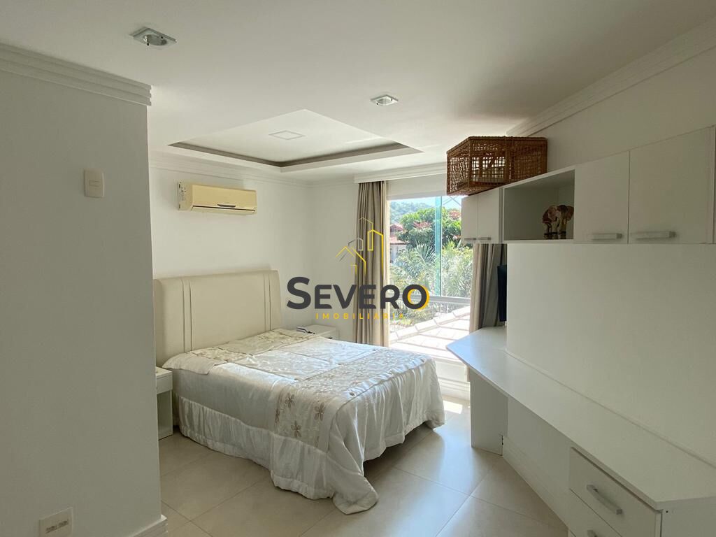 Casa à venda com 5 quartos, 600m² - Foto 27