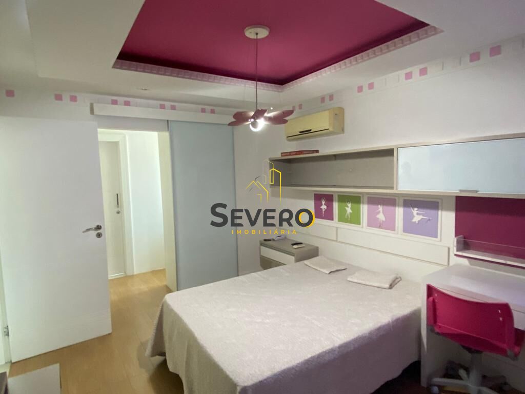 Casa à venda com 5 quartos, 600m² - Foto 12