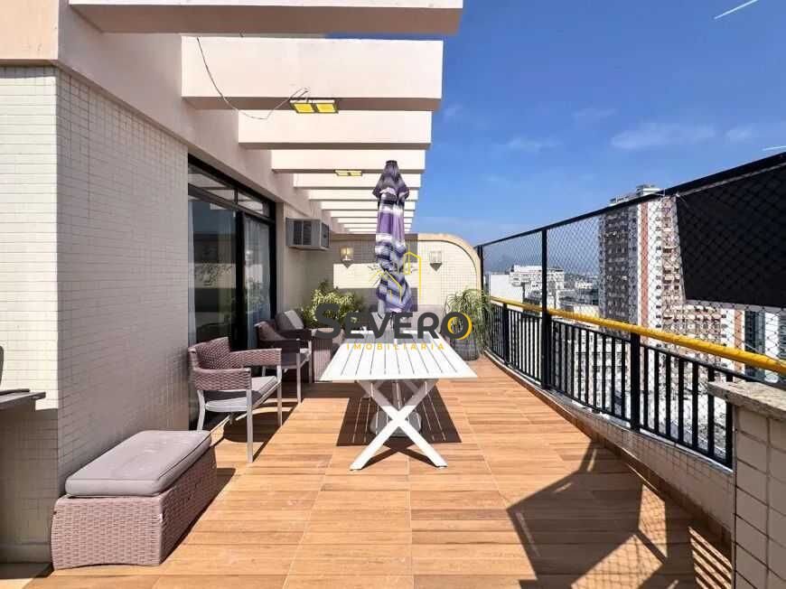 Cobertura à venda com 3 quartos, 250m² - Foto 1