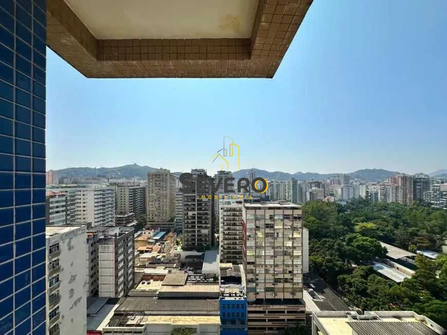 Cobertura à venda com 3 quartos, 250m² - Foto 20