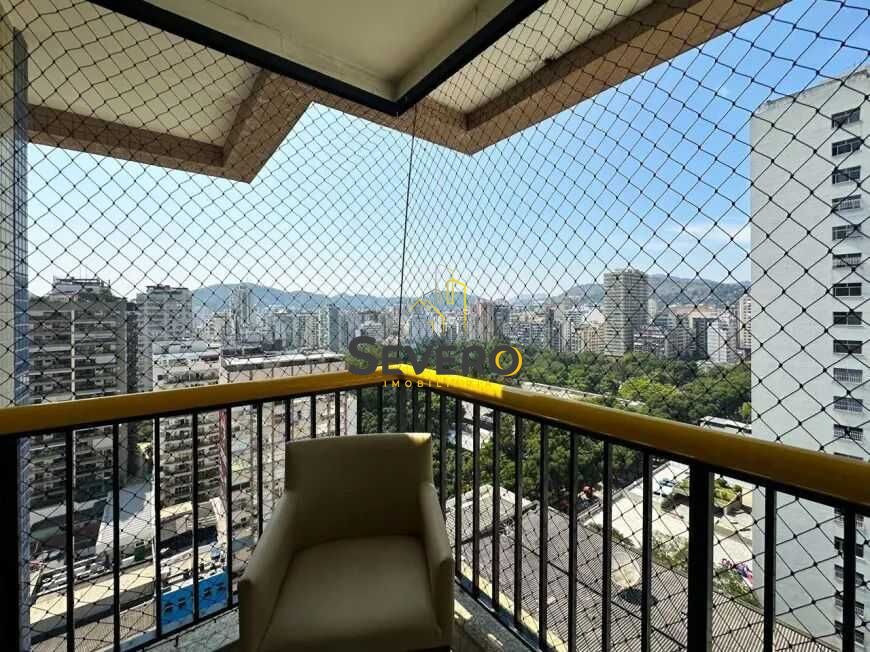 Cobertura à venda com 3 quartos, 250m² - Foto 19