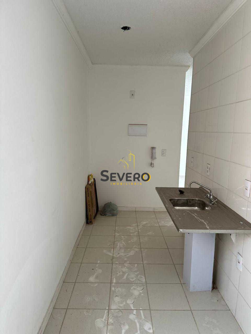 Apartamento à venda com 2 quartos, 45m² - Foto 3