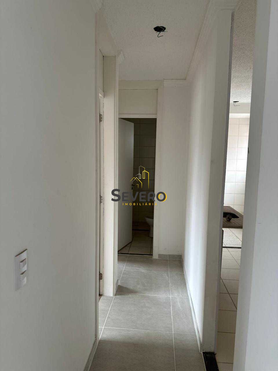 Apartamento à venda com 2 quartos, 45m² - Foto 4