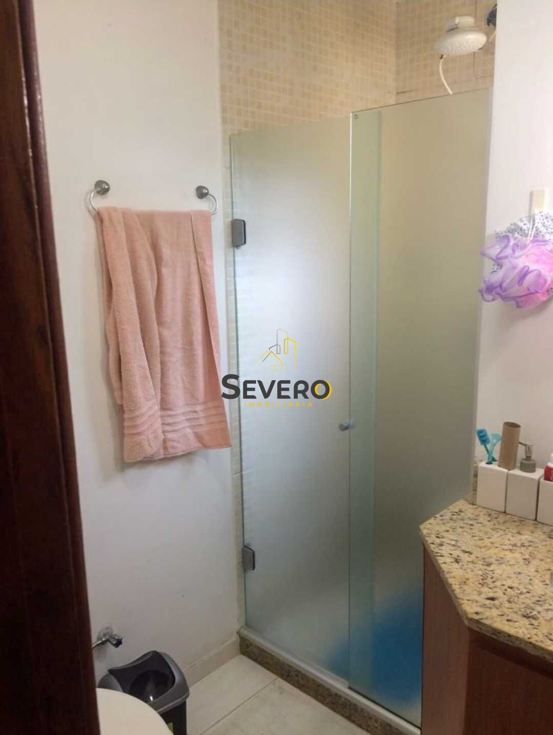 Casa à venda com 3 quartos, 250m² - Foto 8