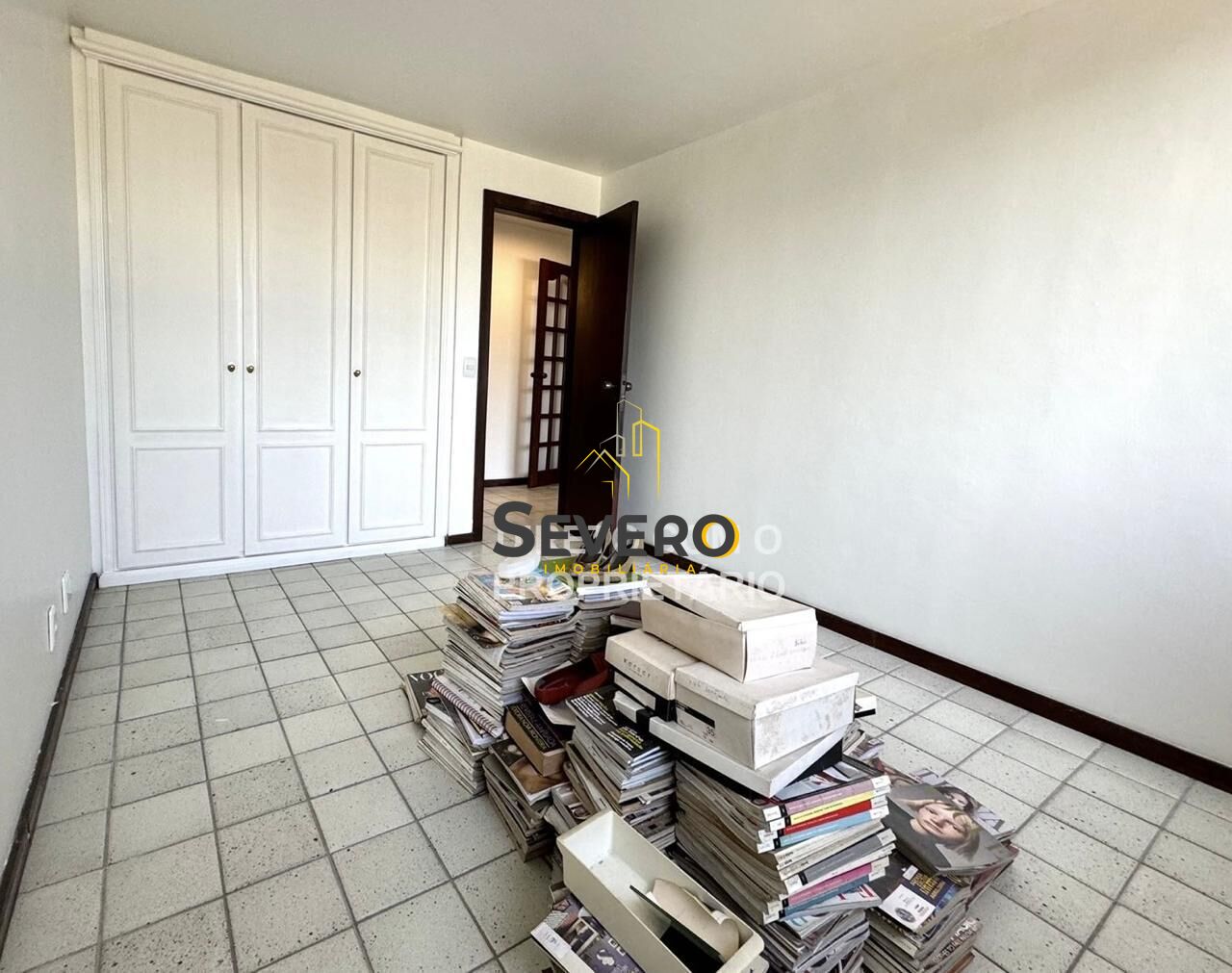 Apartamento à venda com 3 quartos, 230m² - Foto 11