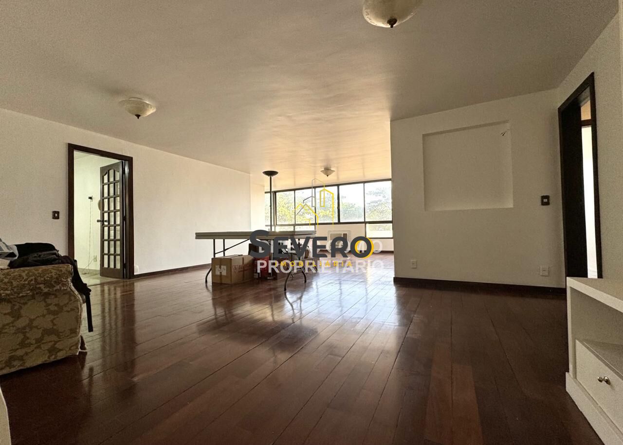 Apartamento à venda com 3 quartos, 230m² - Foto 2