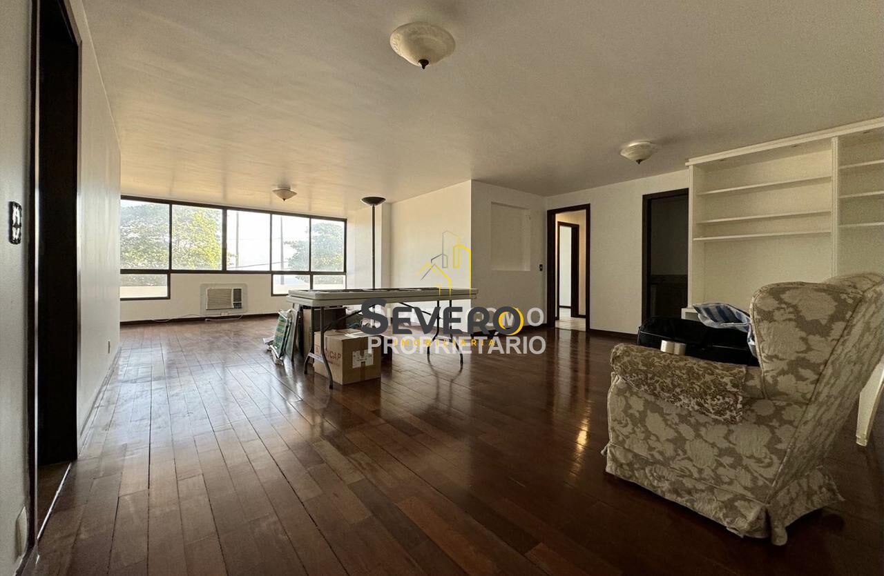 Apartamento à venda com 3 quartos, 230m² - Foto 1