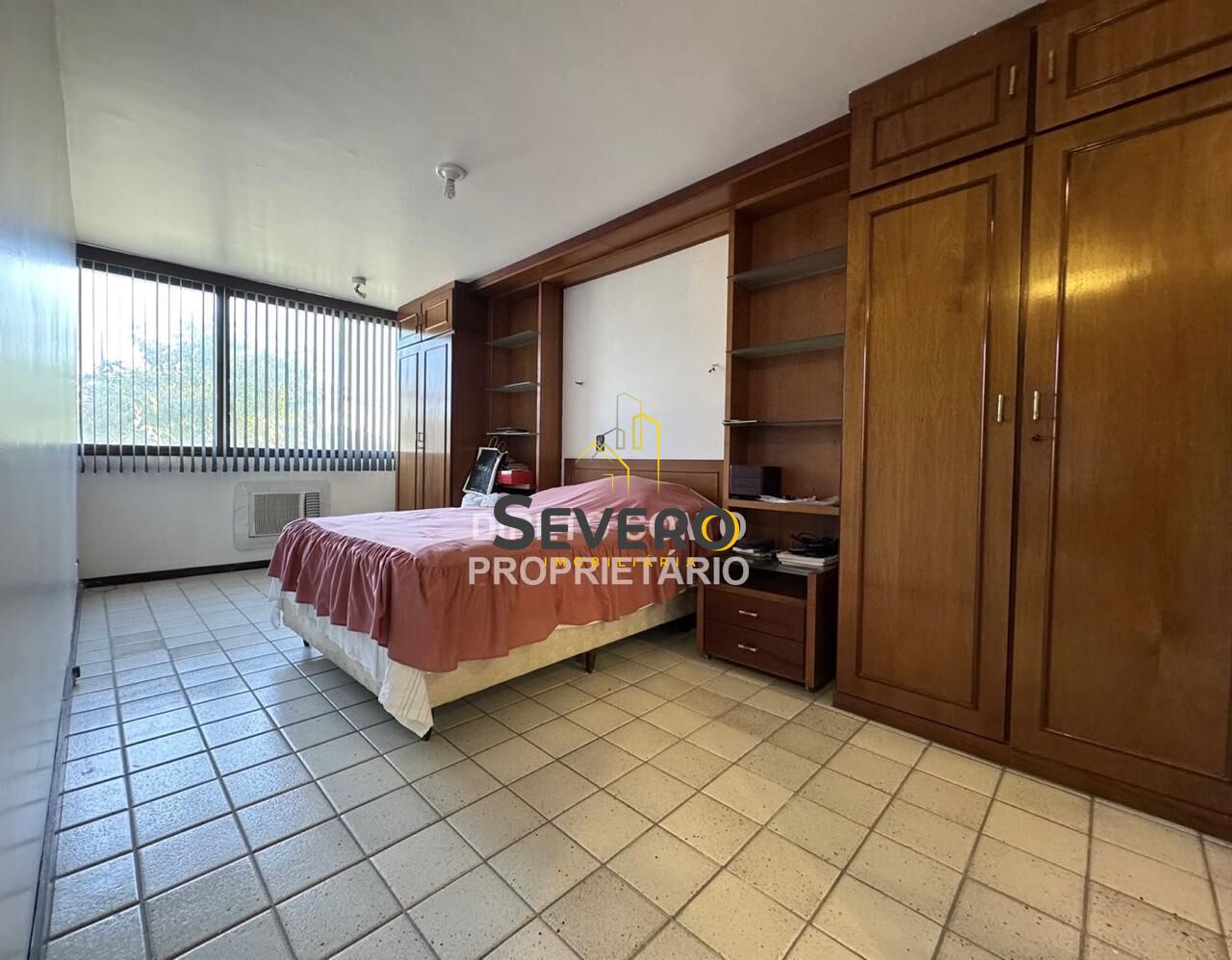 Apartamento à venda com 3 quartos, 230m² - Foto 5