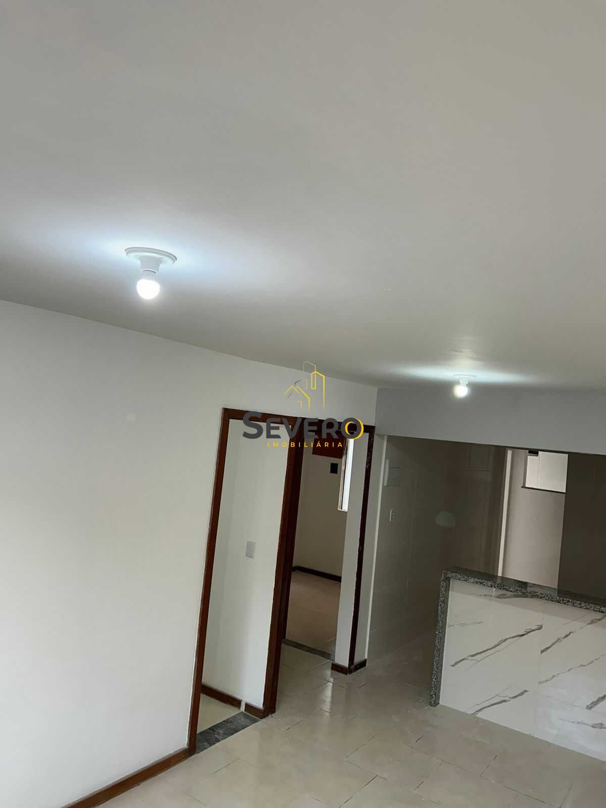 Casa à venda com 4 quartos, 115m² - Foto 15