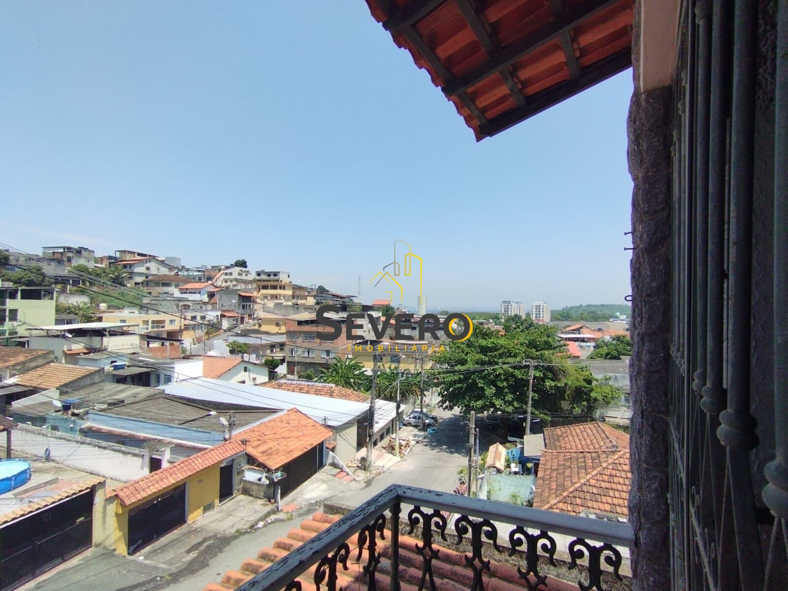 Casa à venda com 3 quartos, 345m² - Foto 7