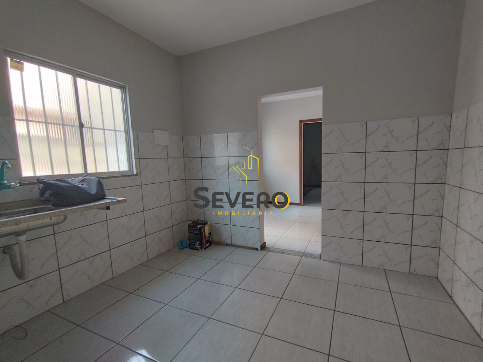 Casa à venda com 1 quarto, 75m² - Foto 9