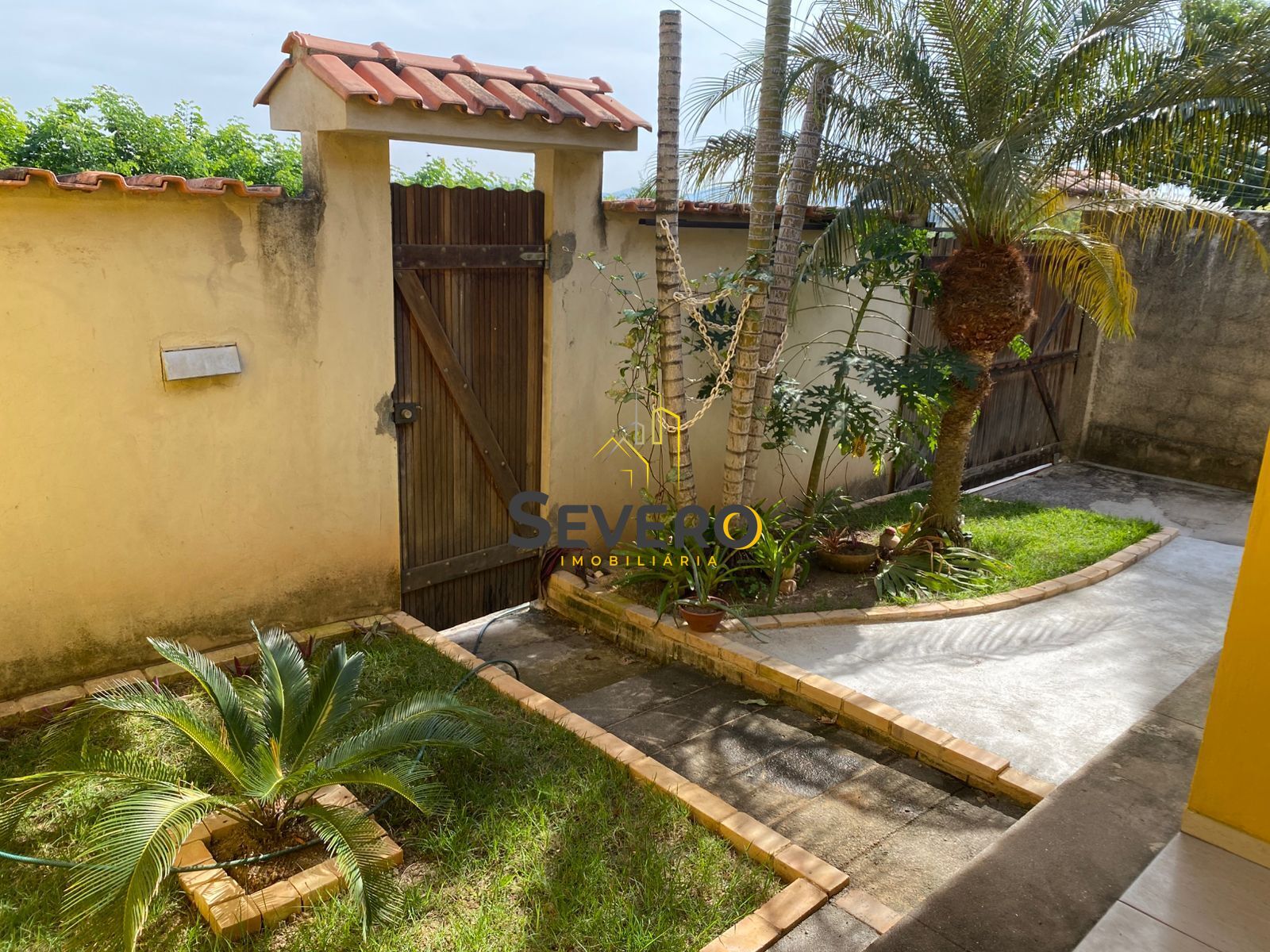 Casa à venda com 2 quartos, 130m² - Foto 3