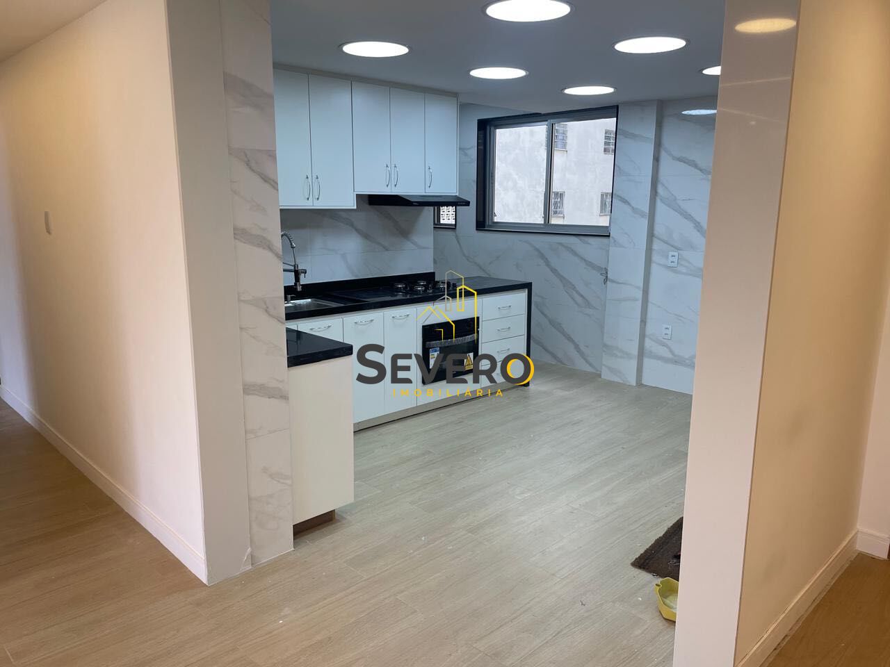Apartamento à venda com 3 quartos, 110m² - Foto 6