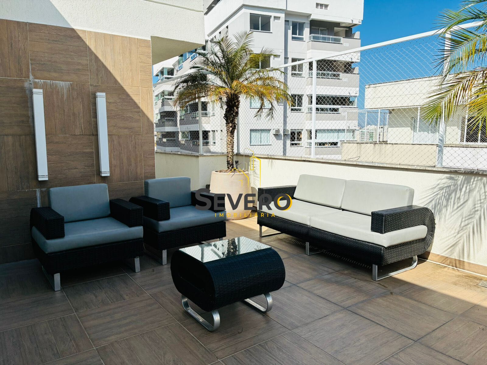 Cobertura, 3 quartos, 240 m² - Foto 4