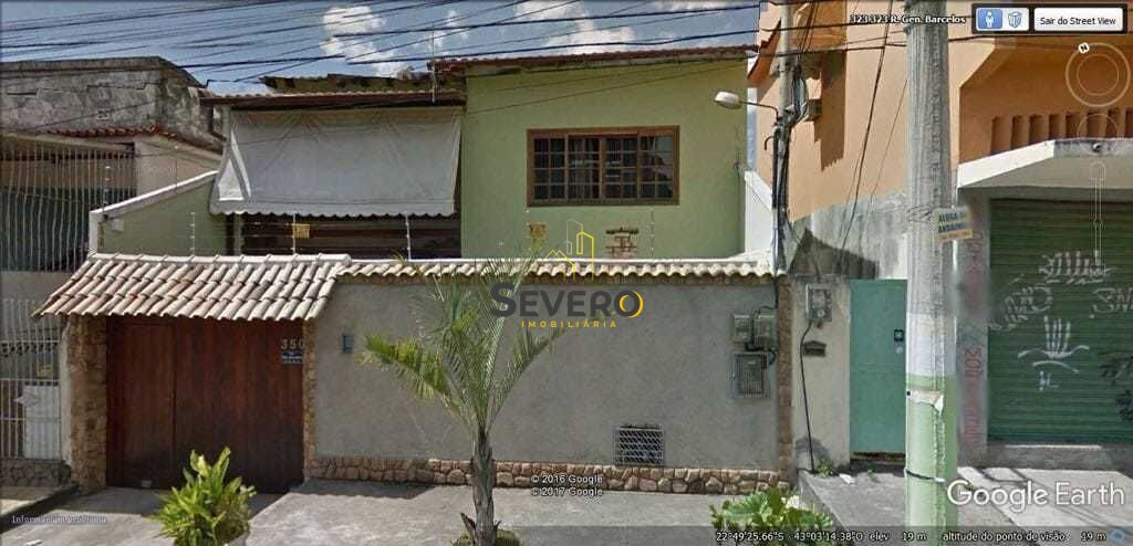 Casa à venda com 3 quartos, 200m² - Foto 1