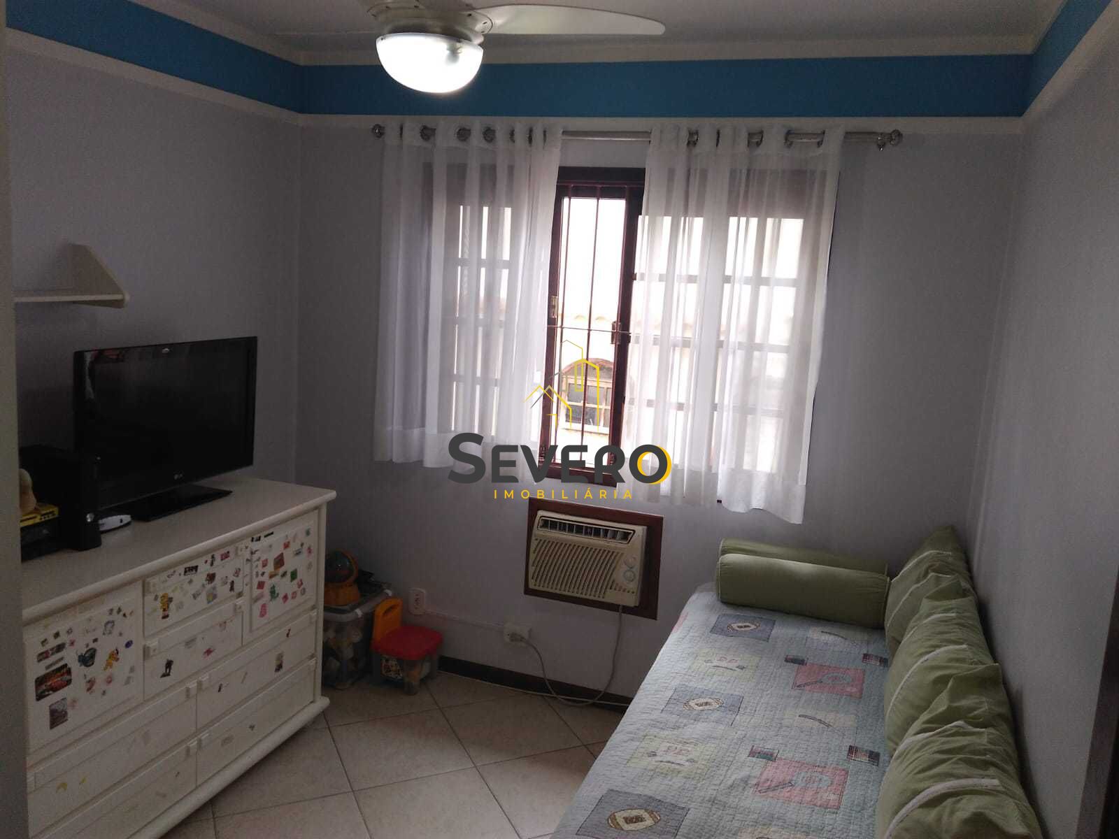 Casa à venda com 3 quartos, 200m² - Foto 23