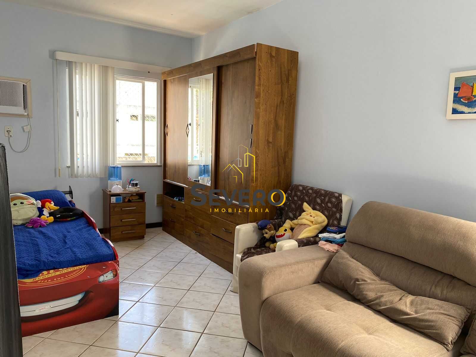 Casa à venda com 4 quartos, 207m² - Foto 7