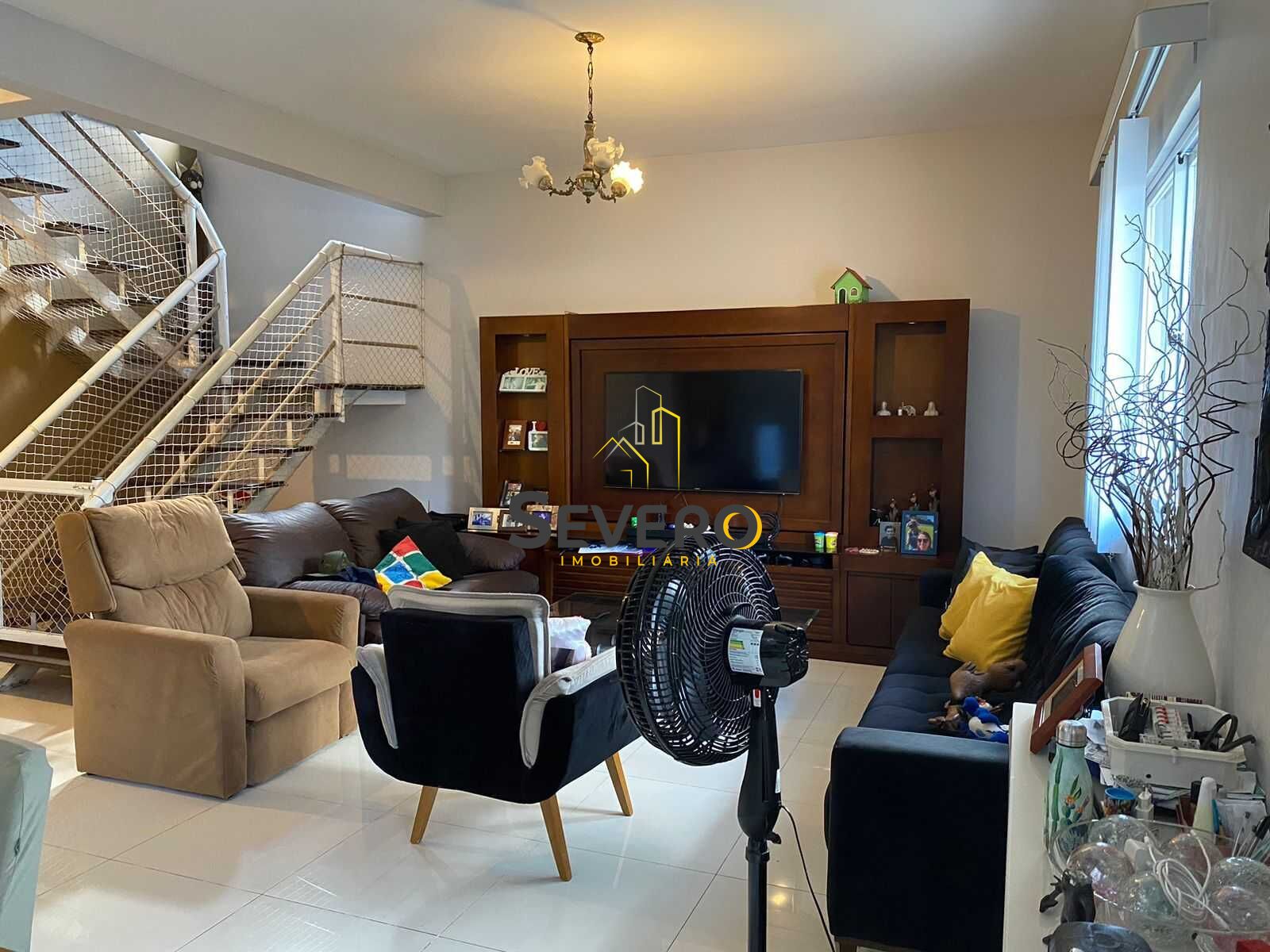 Casa à venda com 4 quartos, 207m² - Foto 14