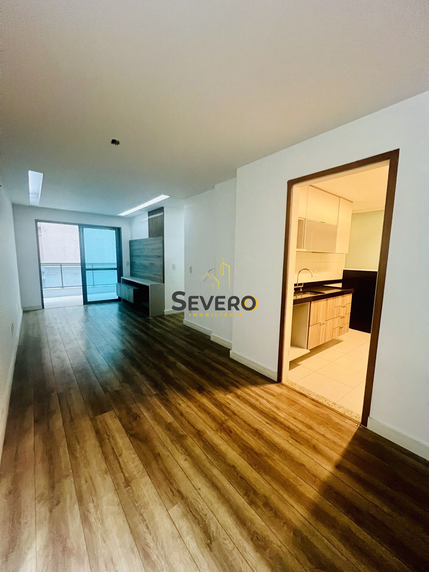 Apartamento à venda com 2 quartos, 90m² - Foto 3