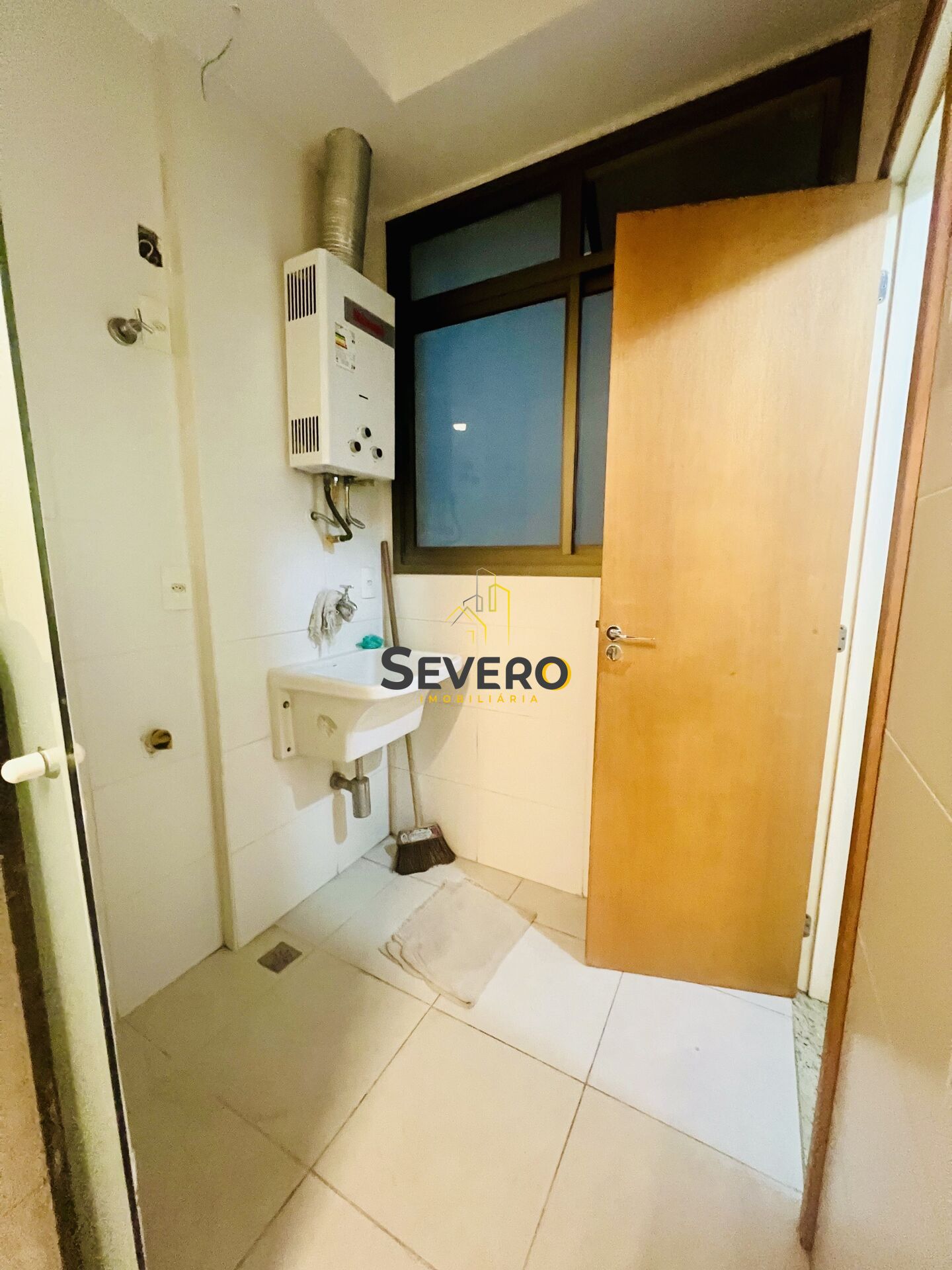 Apartamento à venda com 2 quartos, 90m² - Foto 9