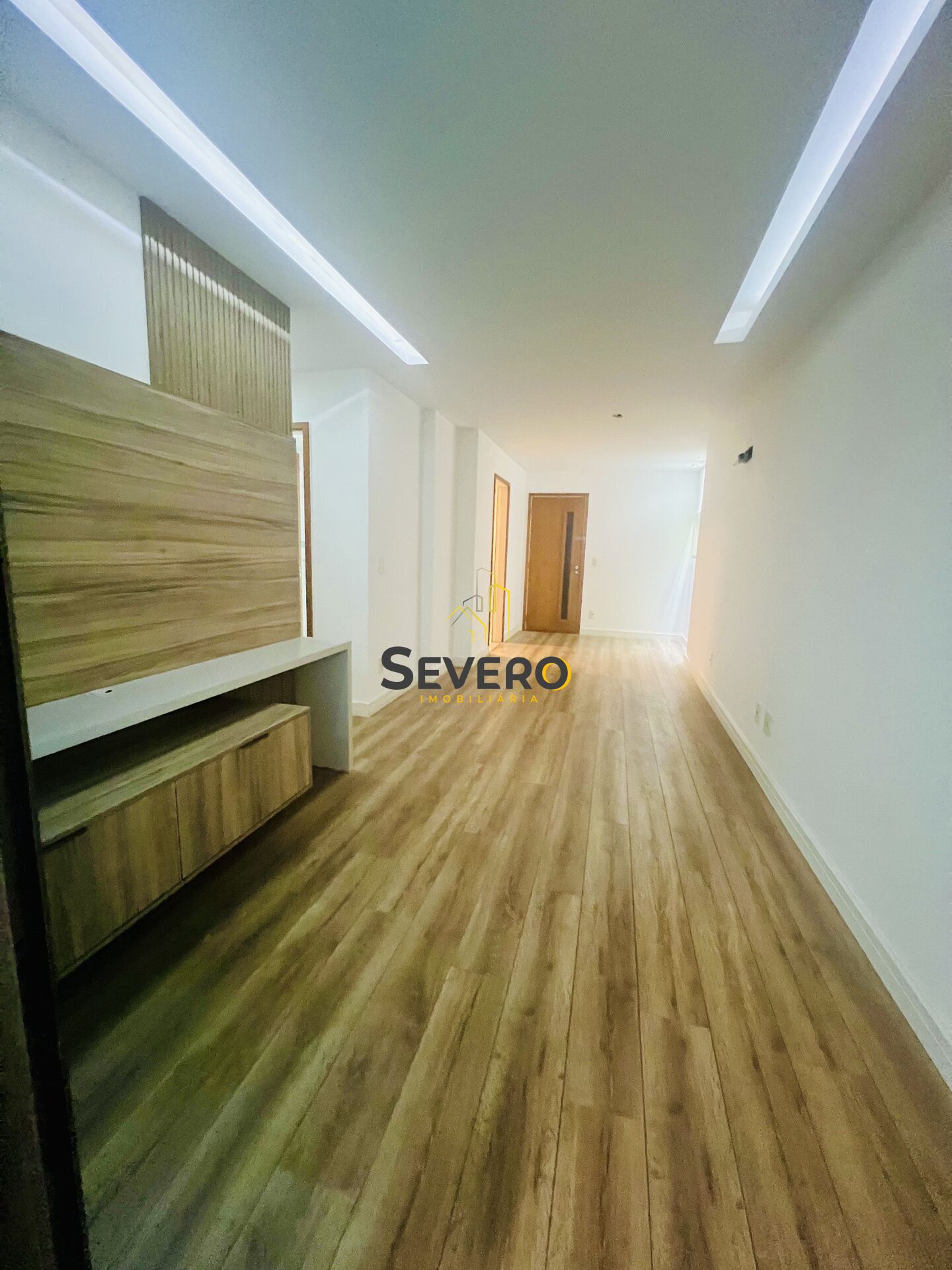 Apartamento à venda com 2 quartos, 90m² - Foto 4