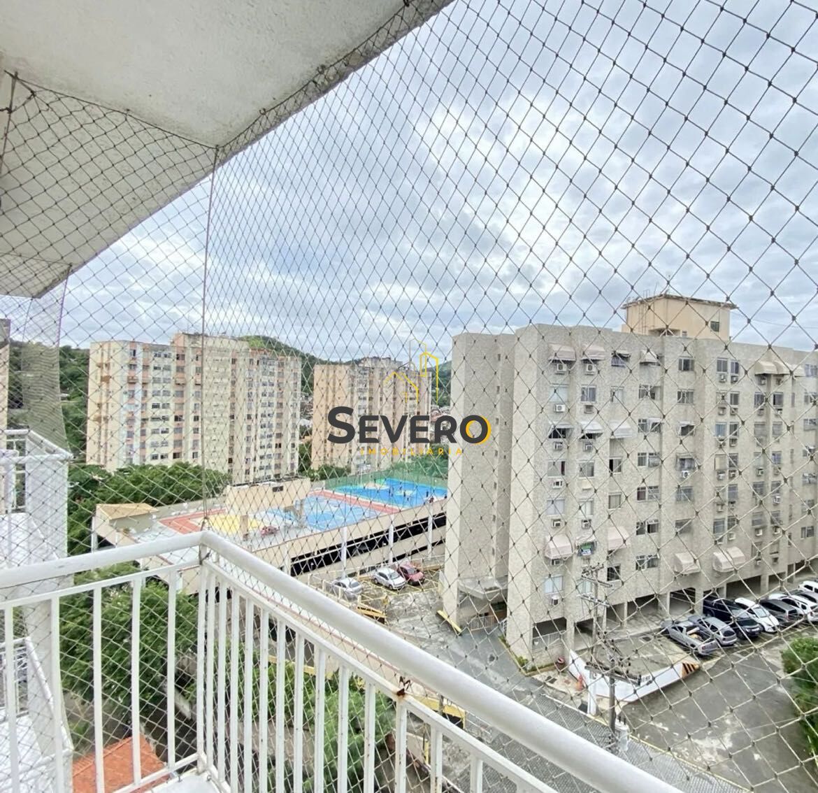 Apartamento à venda com 2 quartos, 70m² - Foto 1