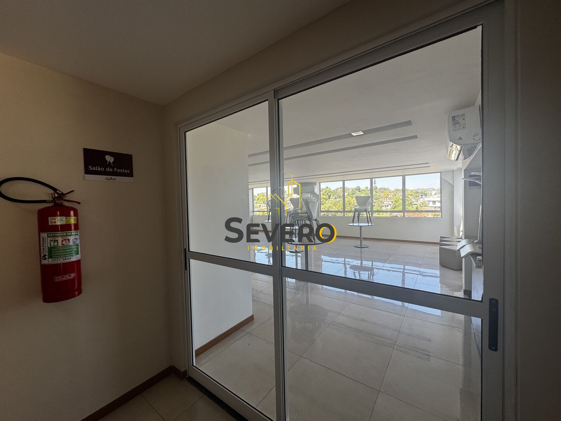 Apartamento à venda com 2 quartos, 50m² - Foto 18