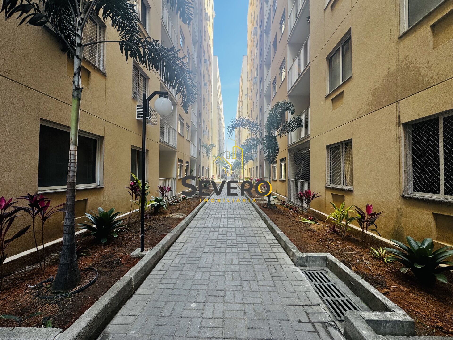 Apartamento à venda com 2 quartos, 50m² - Foto 32
