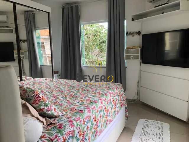 Casa à venda com 3 quartos, 300m² - Foto 7