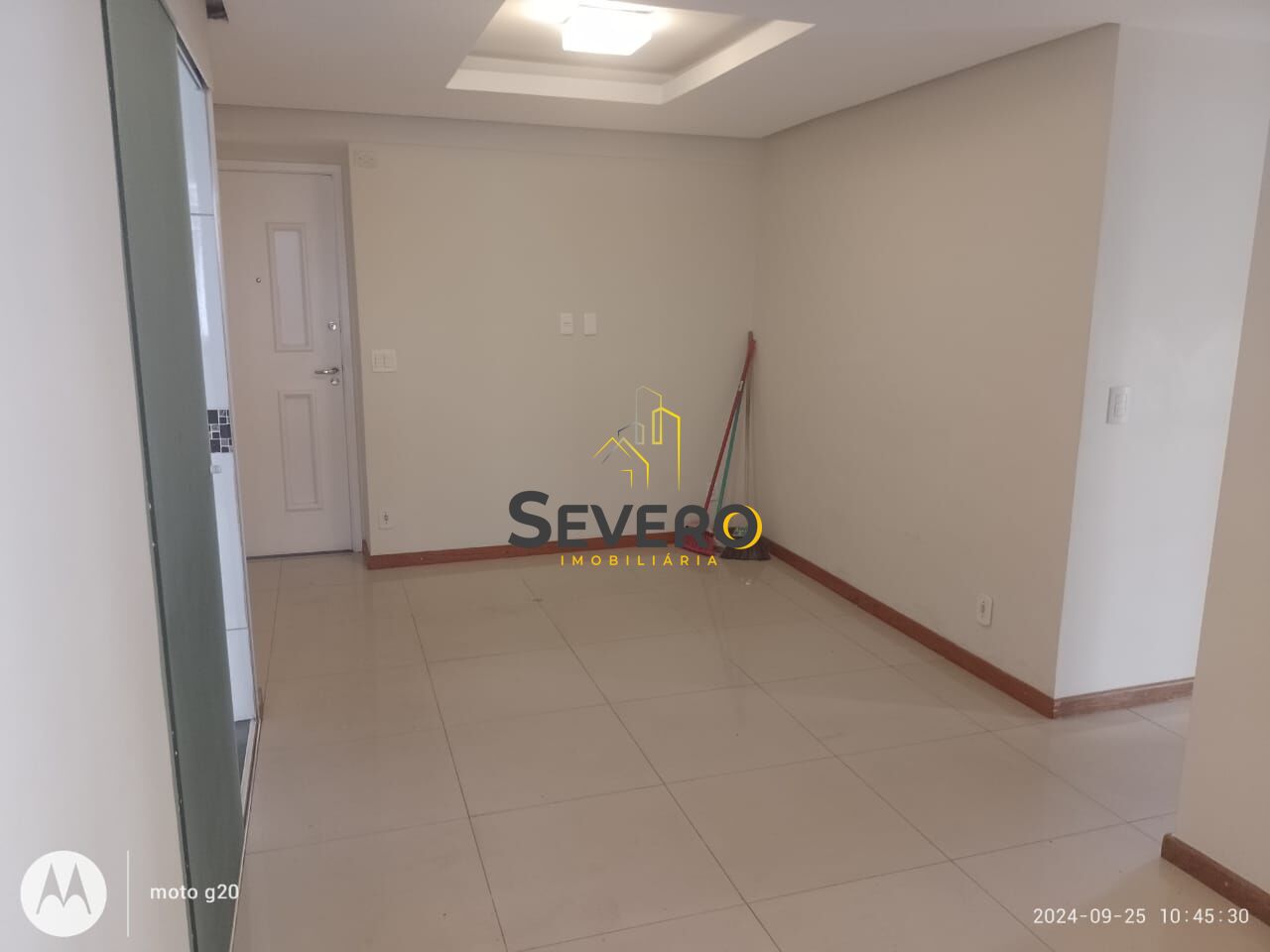 Apartamento à venda com 3 quartos, 72m² - Foto 1