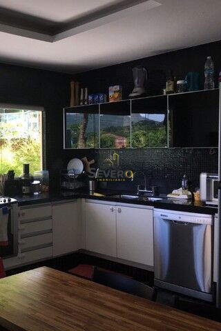 Casa de Condomínio à venda com 4 quartos, 400m² - Foto 11