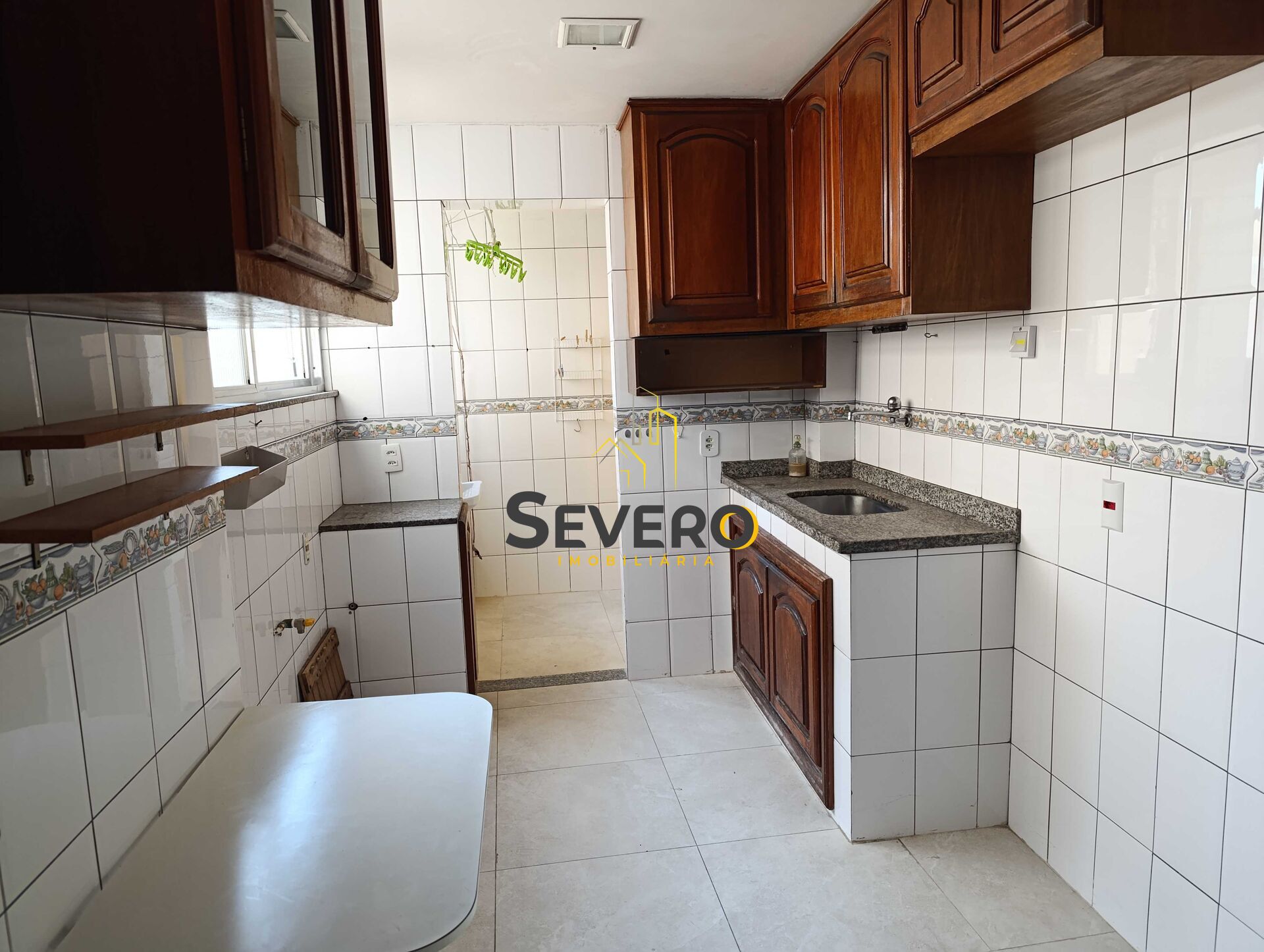 Apartamento à venda com 2 quartos, 80m² - Foto 7