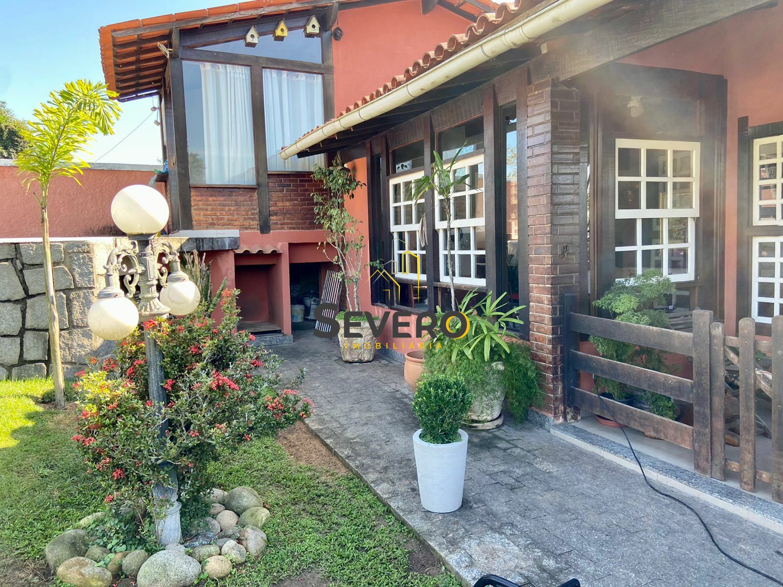 Casa de Condomínio à venda com 3 quartos, 482m² - Foto 2