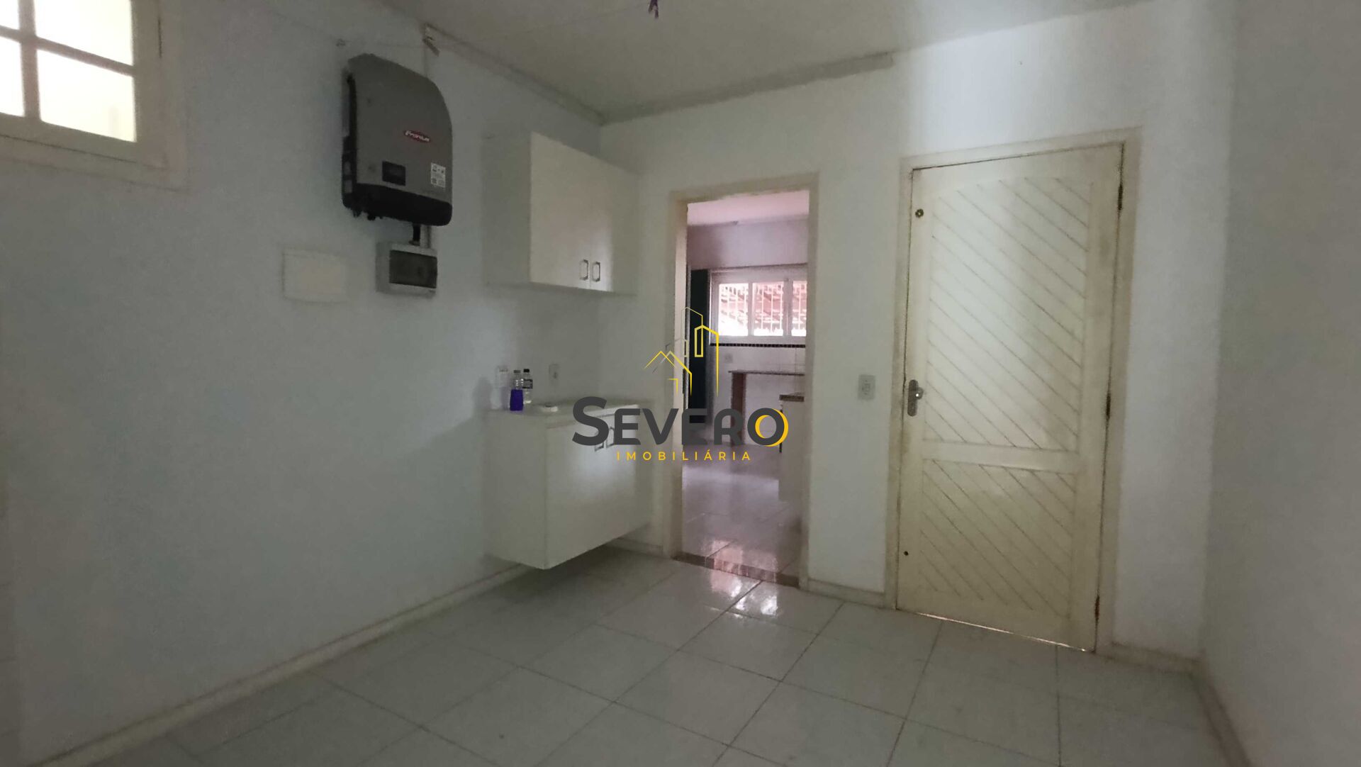 Casa à venda com 3 quartos, 250m² - Foto 14