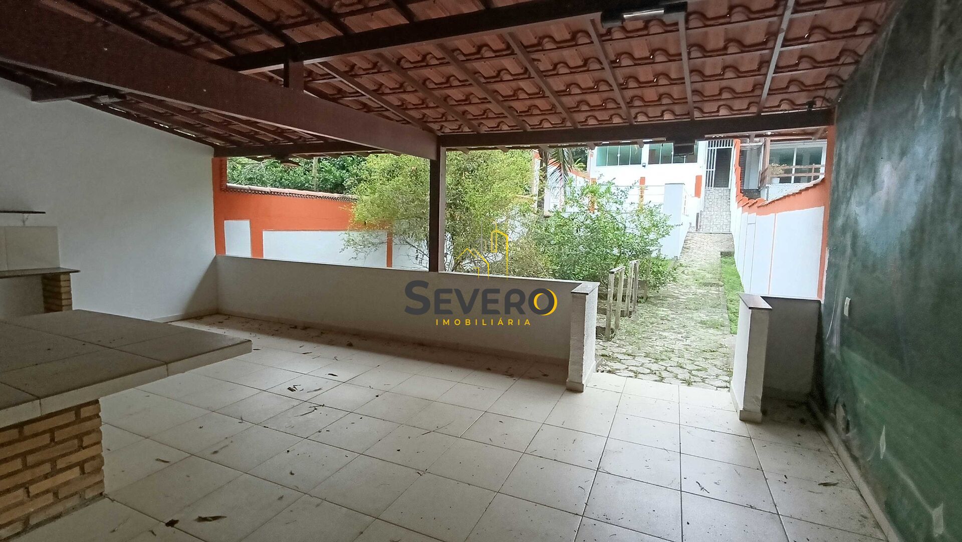Casa à venda com 3 quartos, 250m² - Foto 43