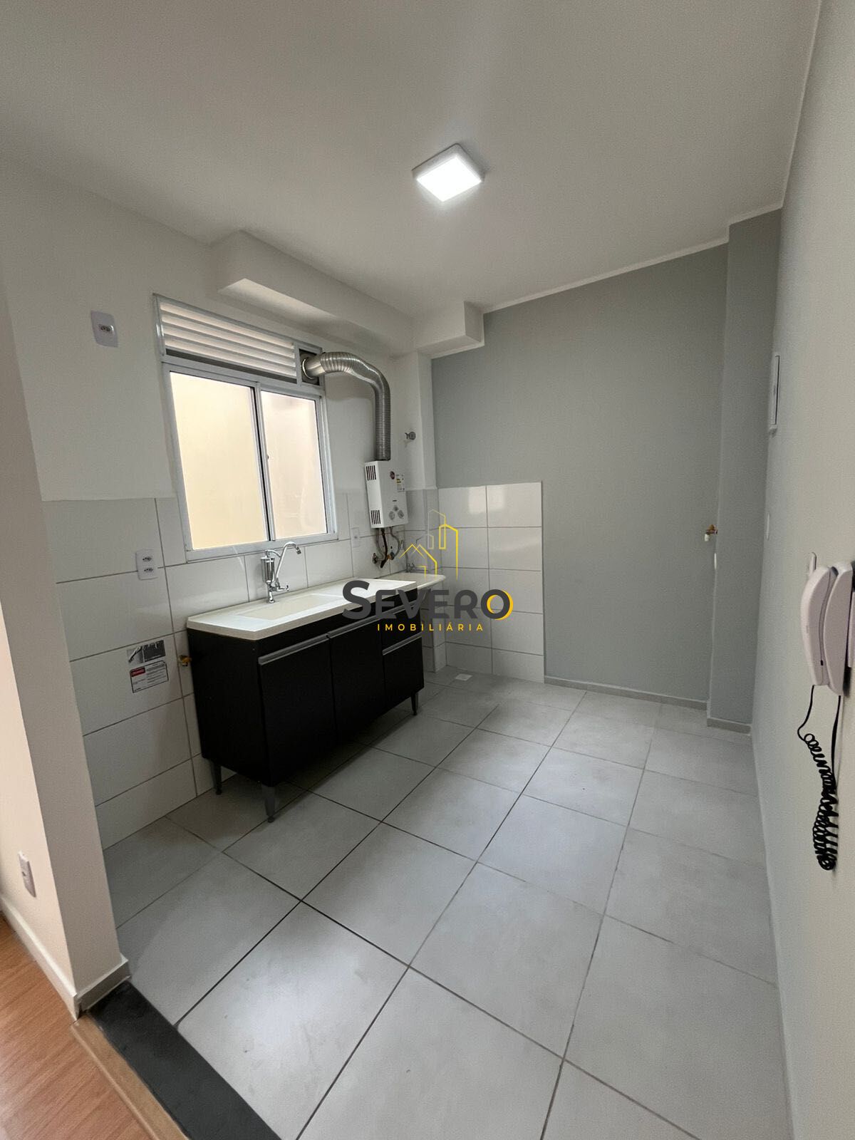 Apartamento à venda com 2 quartos, 41m² - Foto 11