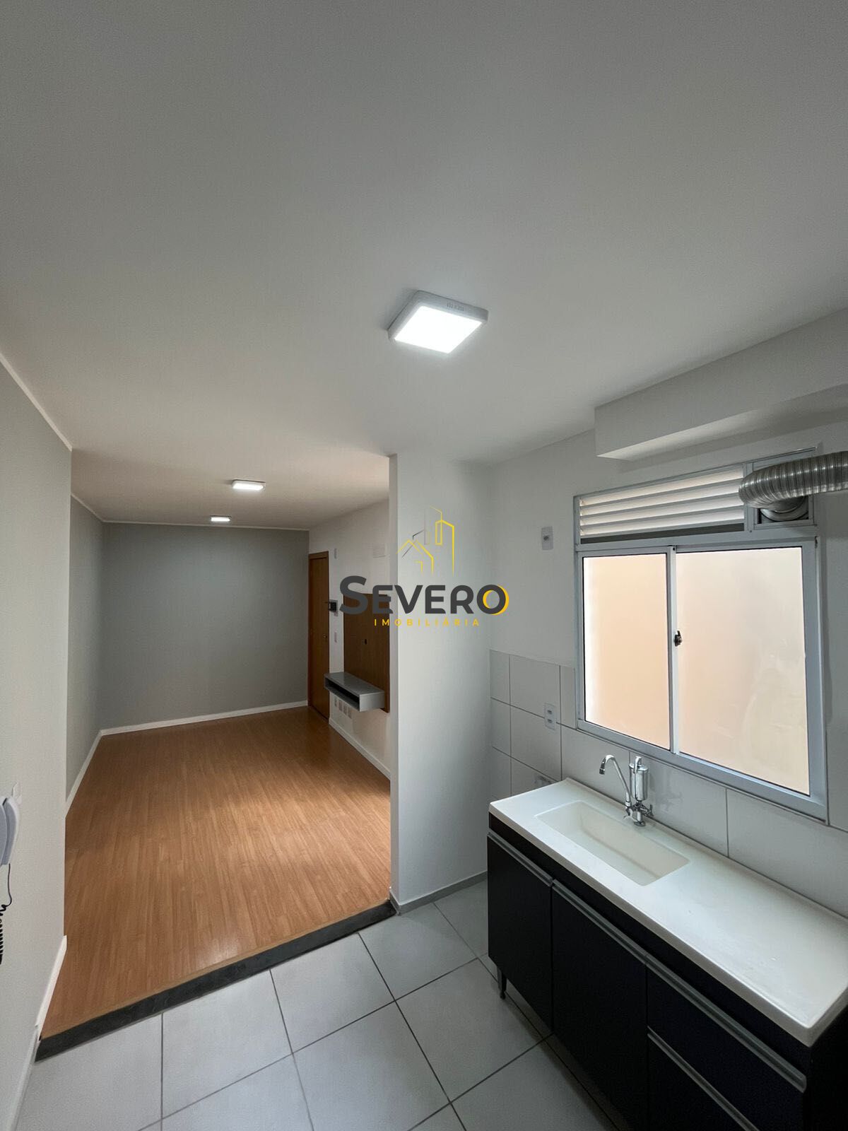 Apartamento à venda com 2 quartos, 41m² - Foto 7