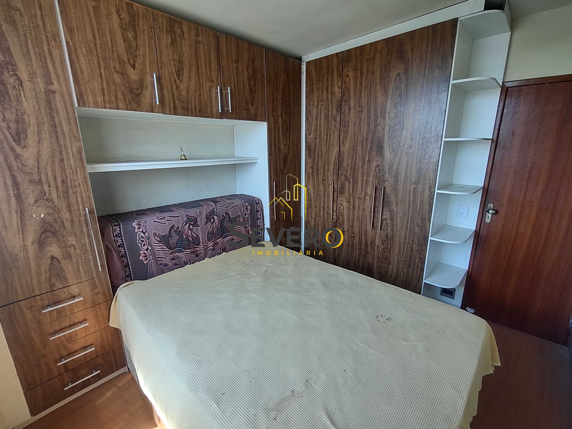 Apartamento à venda com 2 quartos, 55m² - Foto 2