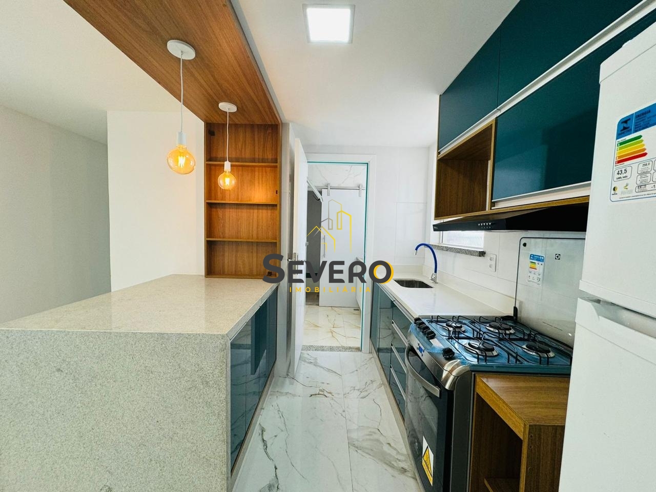 Apartamento à venda com 2 quartos, 80m² - Foto 7