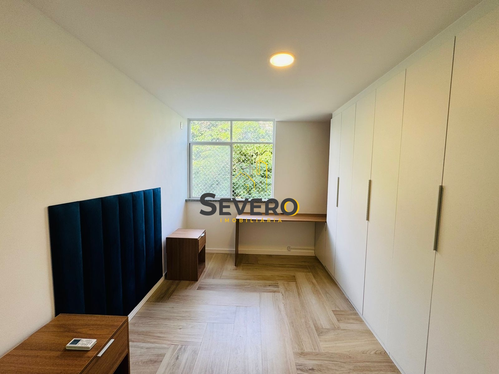 Apartamento à venda com 2 quartos, 80m² - Foto 9