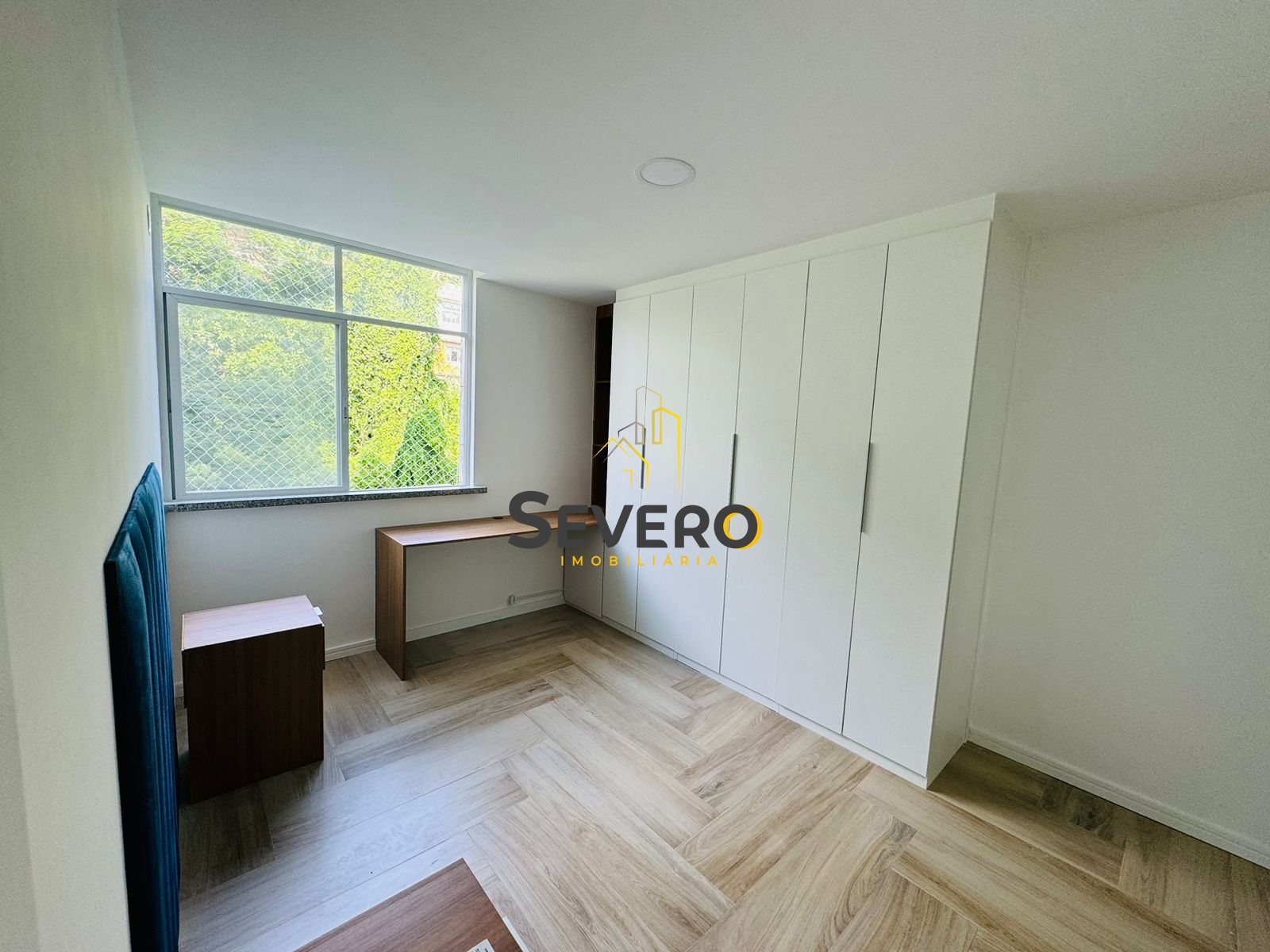 Apartamento à venda com 2 quartos, 80m² - Foto 10