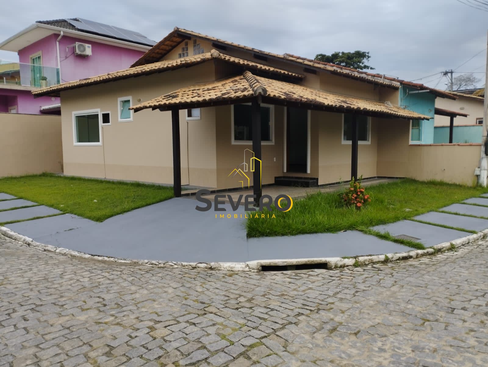 Casa à venda com 2 quartos, 180m² - Foto 2