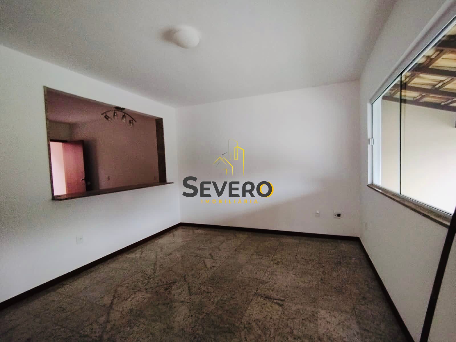 Casa à venda com 2 quartos, 180m² - Foto 7