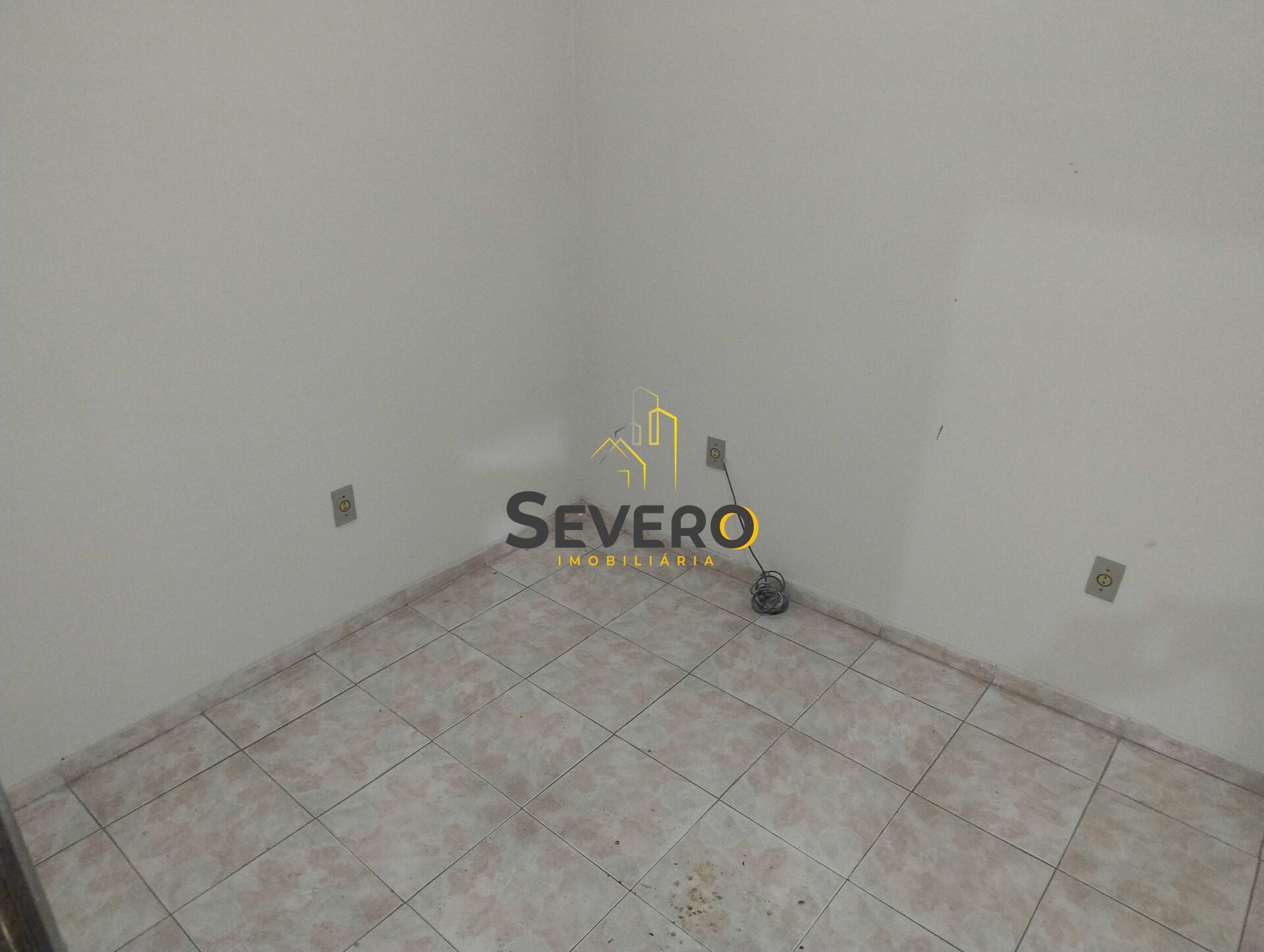 Casa à venda com 2 quartos, 155m² - Foto 9
