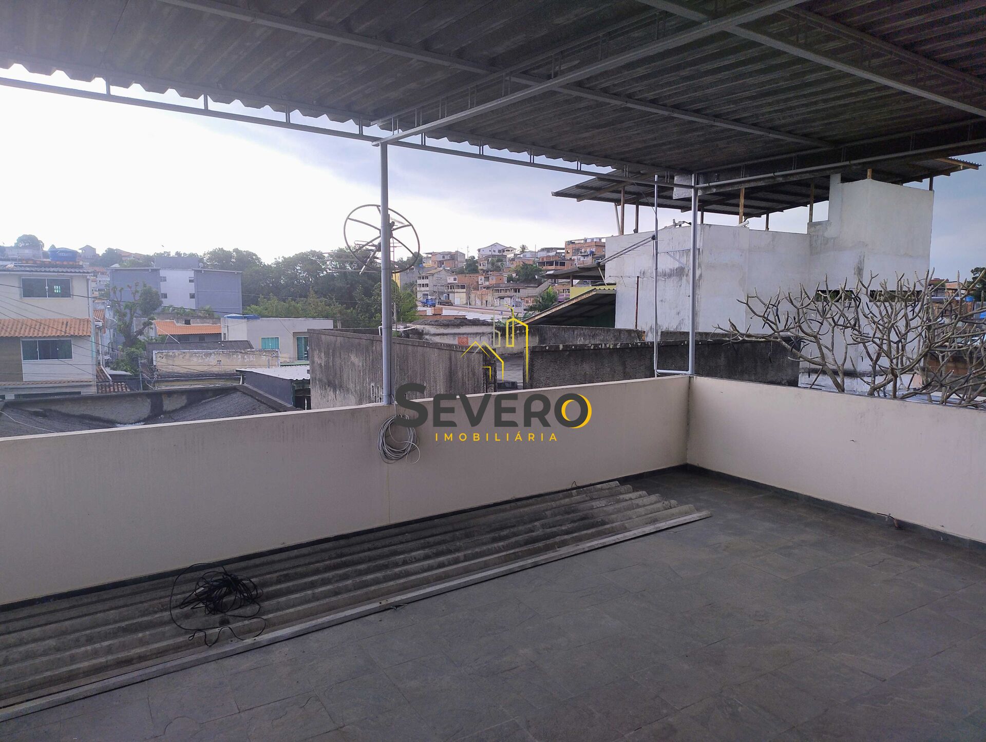 Casa à venda com 2 quartos, 155m² - Foto 12